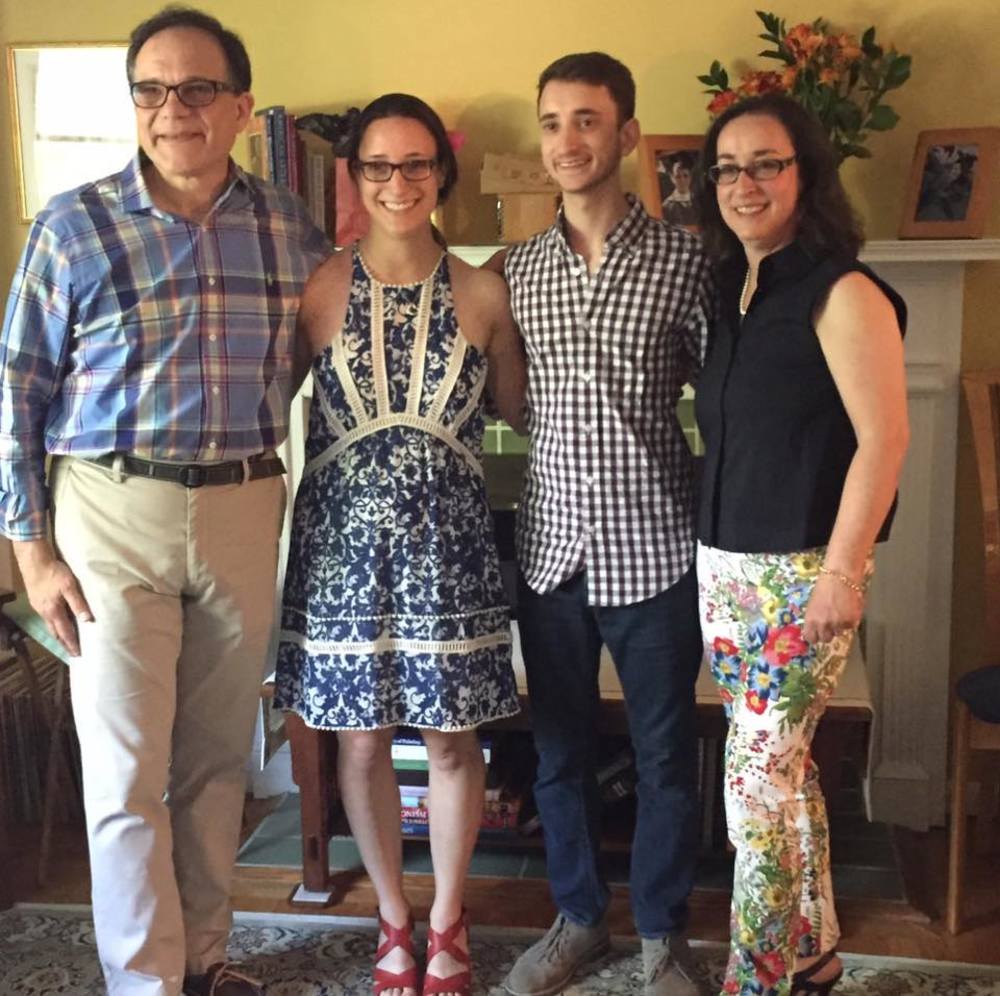 Meet your Posher, Eve